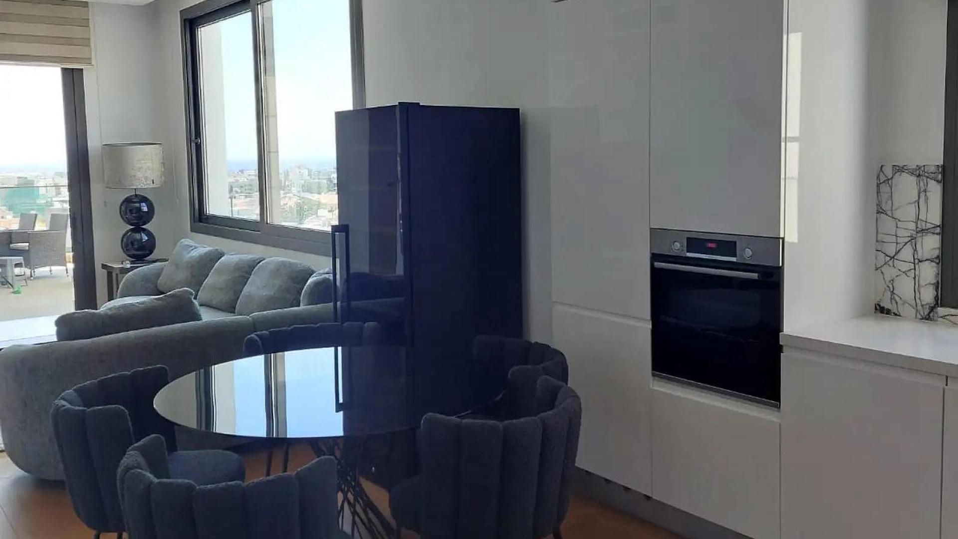 3-bedroom flat in Limassol № 153731: https://dom.com.cy/en/catalog/sale/153731/ (dom.com.cy)
