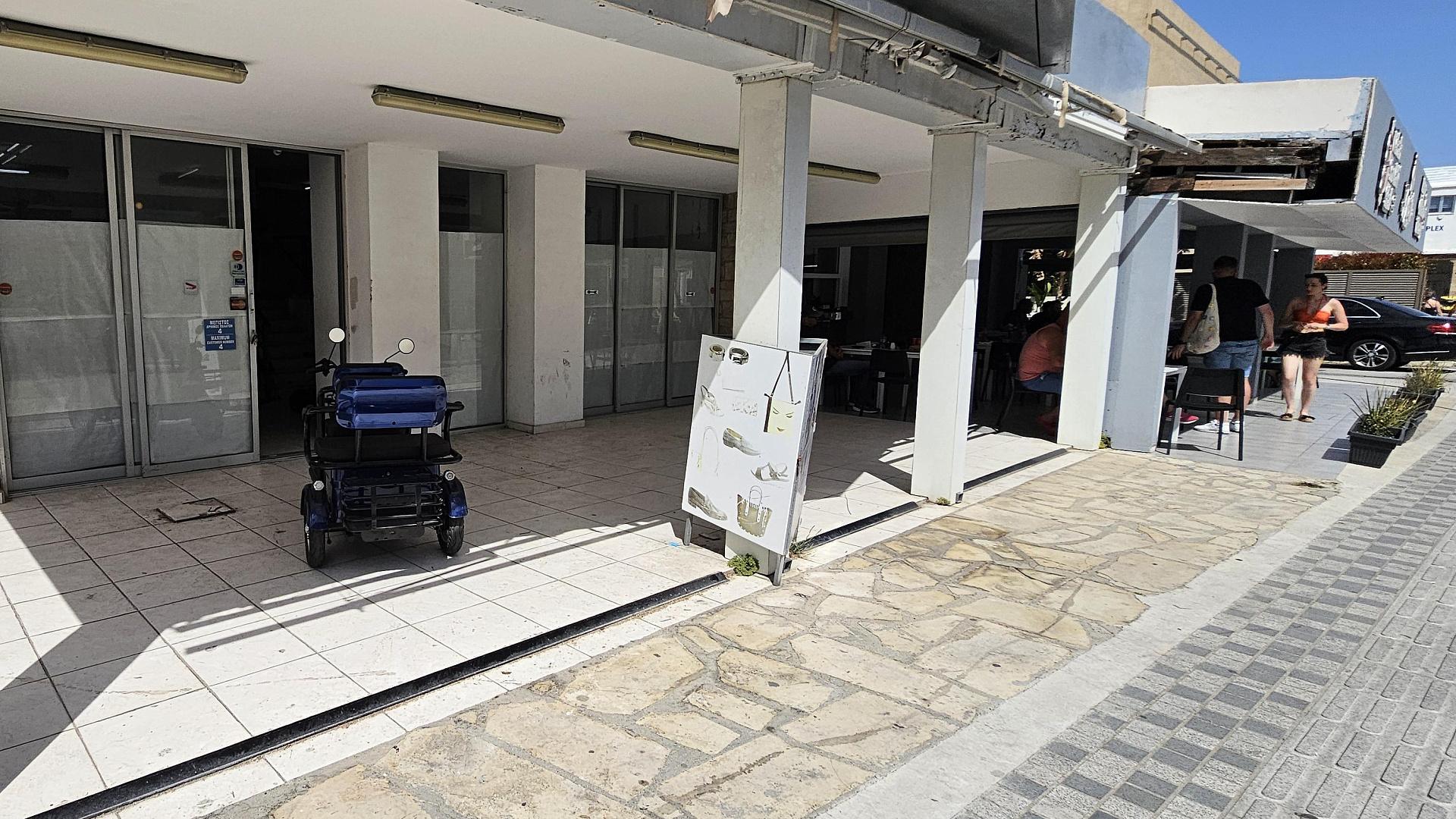 Shop in Paphos № 153432: https://dom.com.cy/en/catalog/sale/153432/ (dom.com.cy)