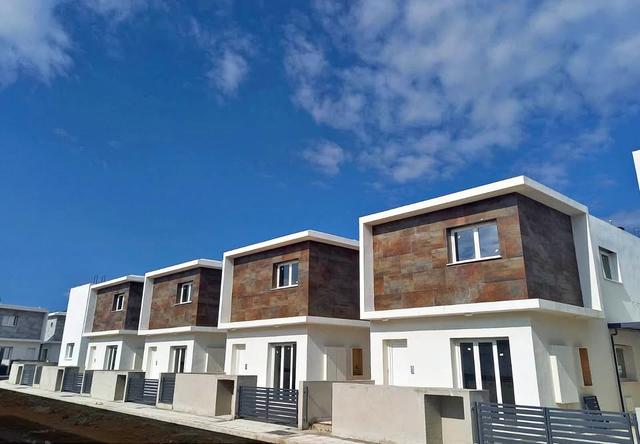 Houses in Asomatos: https://www.facebook.com/marketplace/item/646409864931199 (www.facebook.com)