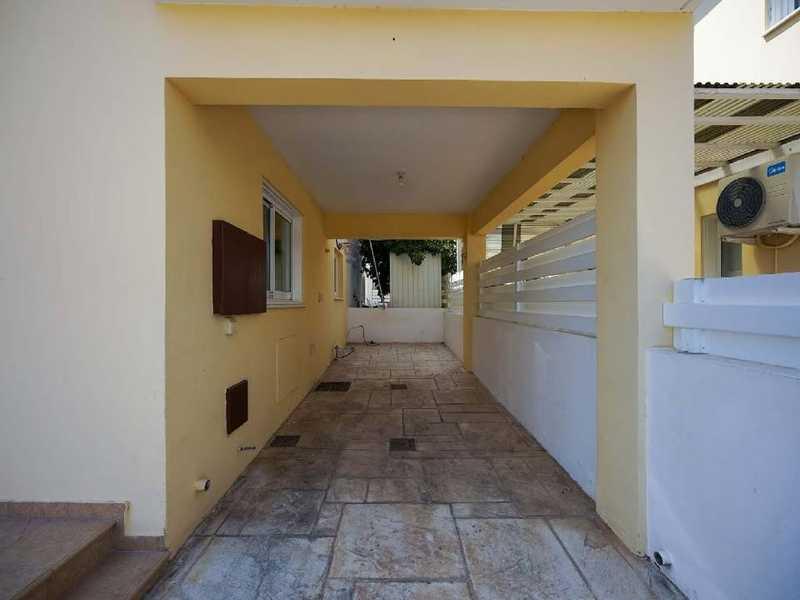 3-bedroom semi-detached for sale: https://www.bazaraki.com/adv/5797601_3-bedroom-semi-detached-for-sale (www.bazaraki.com)