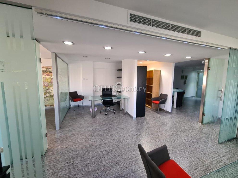 FULLY EQUIPPED OFFICE OF 100 SQ.M. IN THE HEART OF THE CITY CENTER: https://www.offer.com.cy/en/fully-equipped-office-of-100-sq-m-in-the-heart-of-the-city-center/21-816458/ (www.offer.com.cy)