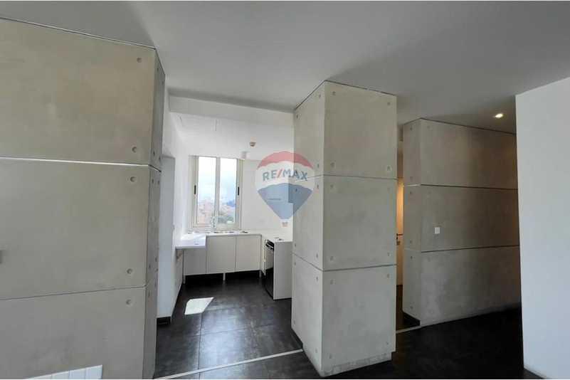 196m2 modern office near the highway: https://www.bazaraki.com/adv/5796047_196m2-modern-office-near-the-highway (www.bazaraki.com)