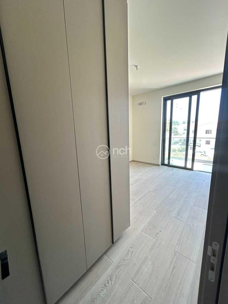 2-bedroom apartment for sale: https://www.bazaraki.com/adv/5791393_2-bedroom-apartment-for-sale (www.bazaraki.com)