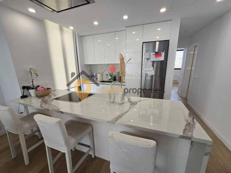 2-bedroom apartment to rent: https://www.bazaraki.com/adv/5796553_2-bedroom-apartment-to-rent (www.bazaraki.com)