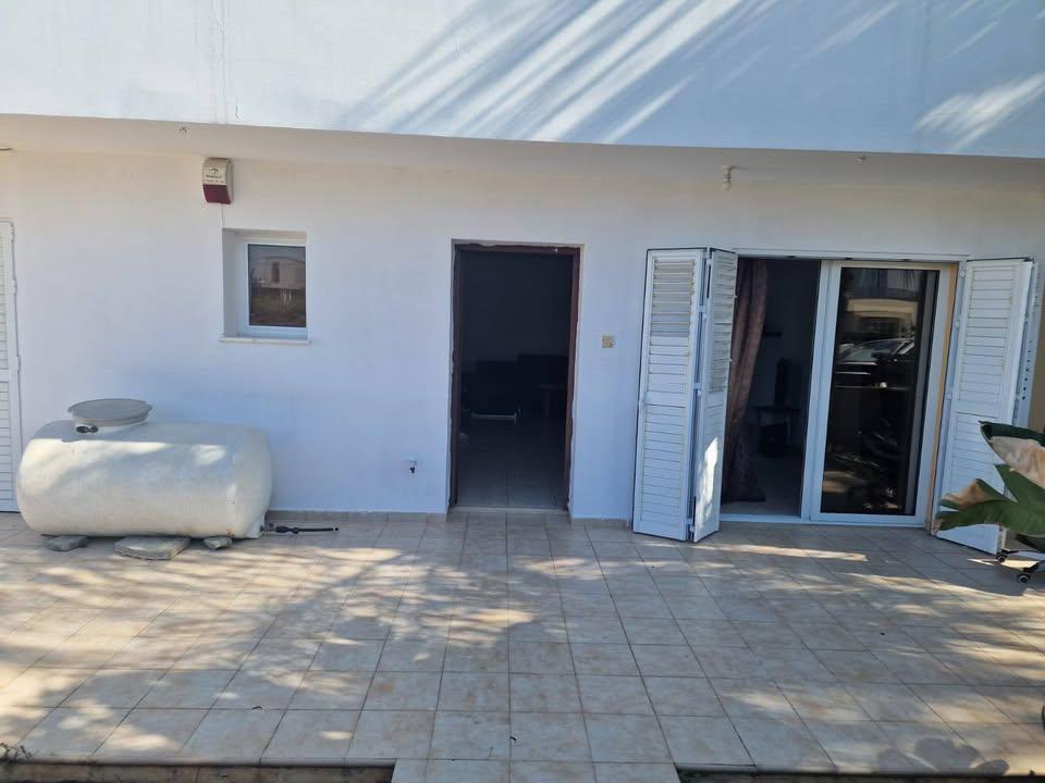 Apartment for rent: https://www.facebook.com/marketplace/item/1332107928087057 (www.facebook.com)