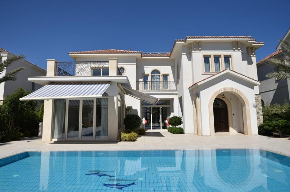 New commercial in Larnaca № 153374: https://dom.com.cy/en/catalog/sale/153374/ (dom.com.cy)