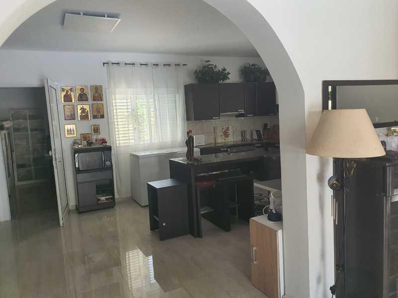 4-bedroom villa to rent: https://www.bazaraki.com/adv/5793414_4-bedroom-villa-to-rent (www.bazaraki.com)