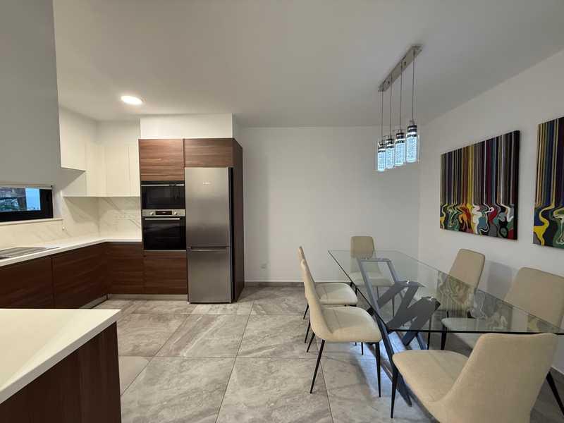 2-bedroom apartment to rent: https://www.bazaraki.com/adv/5797586_2-bedroom-apartment-to-rent (www.bazaraki.com)