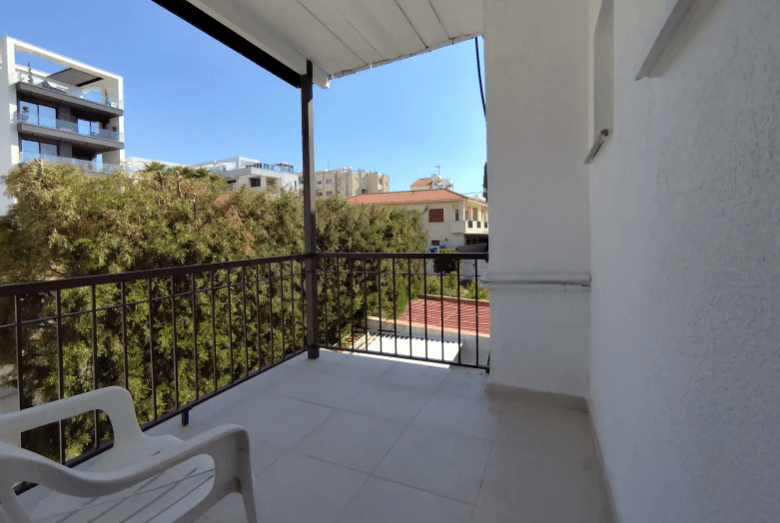 2 Bedroom Flat For Rent: https://www.zyprus.com/property/39364/2-bedrooms-apartment-flat-in-potamos-germasogeias-germasogeia-limassol (www.zyprus.com)