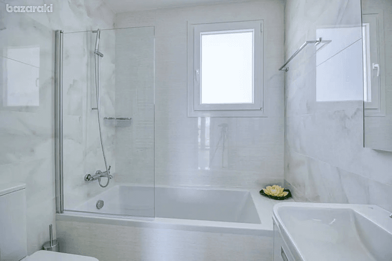 3-bedroom penthouse for sale: https://www.bazaraki.com/adv/5795974_3-bedroom-penthouse-for-sale (www.bazaraki.com)