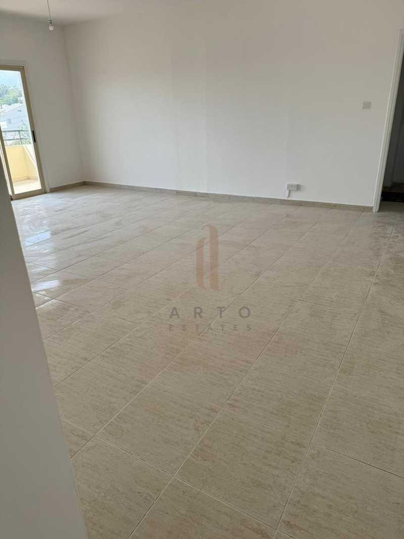  3-bedroom apartment to rent: https://www.bazaraki.com/adv/5796217_3-bedroom-apartment-to-rent (www.bazaraki.com)