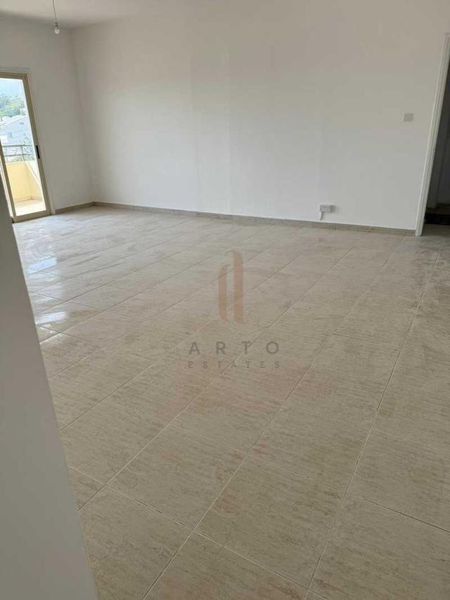  3-bedroom apartment to rent: https://www.bazaraki.com/adv/5796217_3-bedroom-apartment-to-rent (www.bazaraki.com)