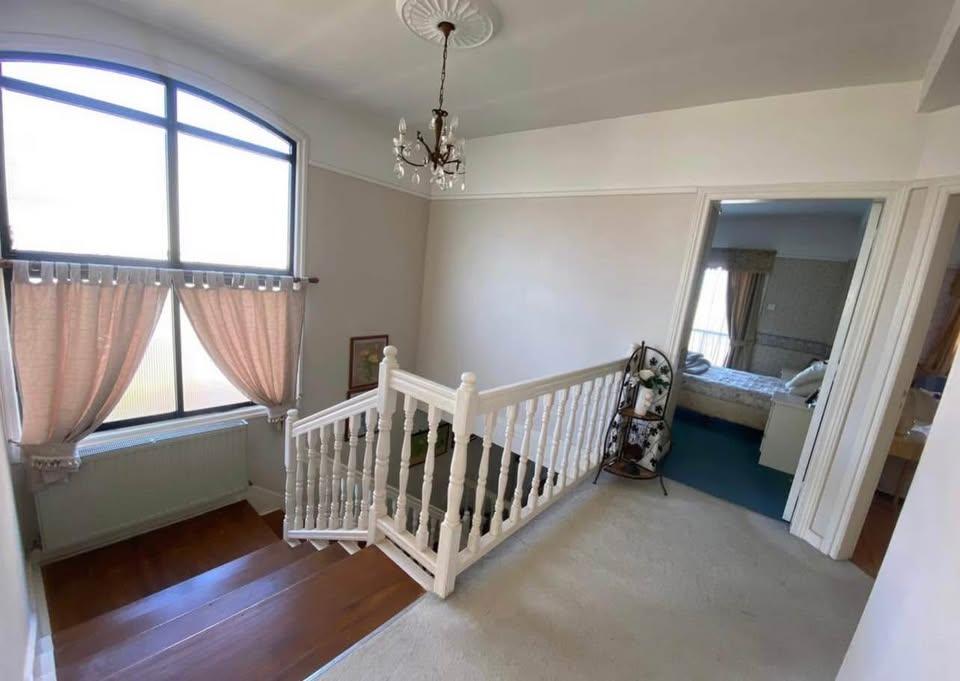 4 bedroom house: https://www.facebook.com/marketplace/item/696546582874063 (www.facebook.com)
