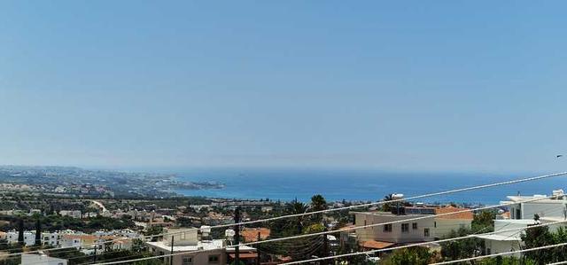 3-bedroom maisonette to rent: https://www.bazaraki.com/adv/5787942_3-bedroom-maisonette-to-rent (www.bazaraki.com)