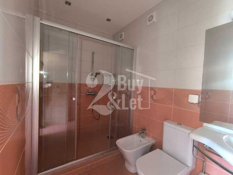 3-bedroom apartment for sale: https://www.bazaraki.com/adv/5788968_3-bedroom-apartment-for-sale (www.bazaraki.com)