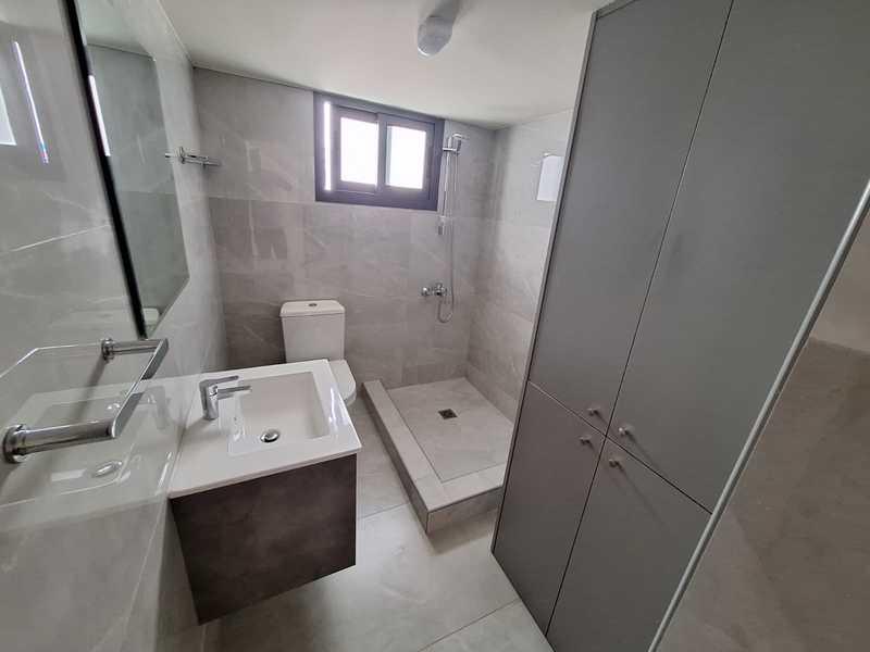 2-bedroom semi-detached to rent: https://www.bazaraki.com/adv/5794561_2-bedroom-semi-detached-to-rent (www.bazaraki.com)