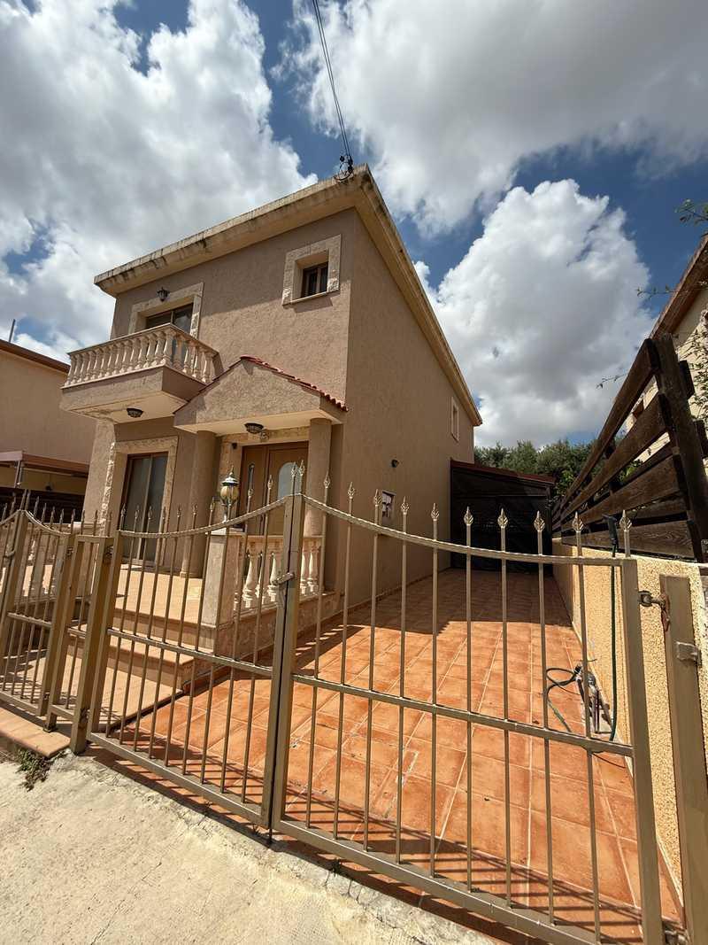 3-bedroom detached house for sale: https://www.bazaraki.com/adv/5790903_3-bedroom-detached-house-for-sale (www.bazaraki.com)