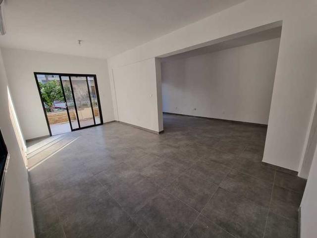 Spacious apartment for office use in neapolis area: https://www.bazaraki.com/adv/5786767_spacious-apartment-for-office-use-in-neapolis-area (www.bazaraki.com)