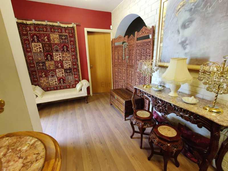 3-bedroom detached house for sale: https://www.bazaraki.com/adv/5799302_3-bedroom-detached-house-for-sale (www.bazaraki.com)