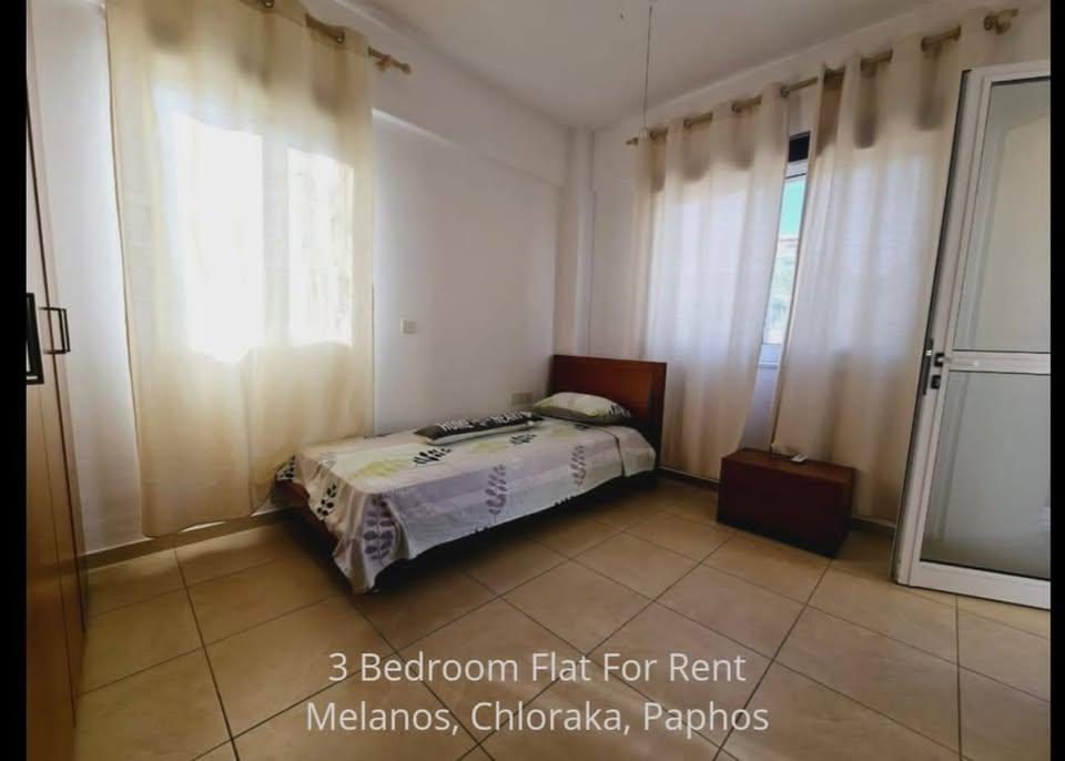 Cozy three bedroom apartment furnished in melanos area Chloraka: https://www.facebook.com/marketplace/item/1211945426508236 (www.facebook.com)