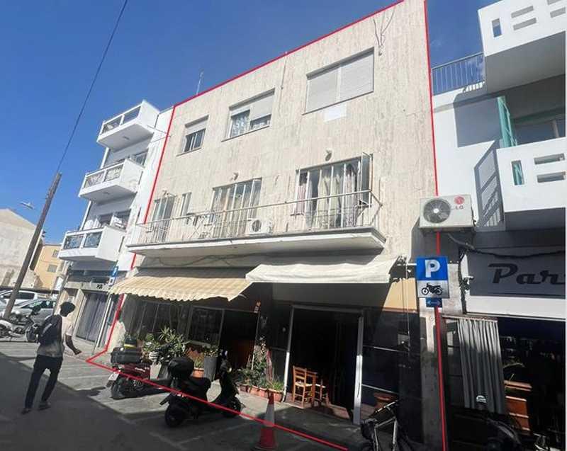 Mixed-use building in walled city, nicosia: https://www.bazaraki.com/adv/5793677_mixed-use-building-in-walled-city-nicosia (www.bazaraki.com)