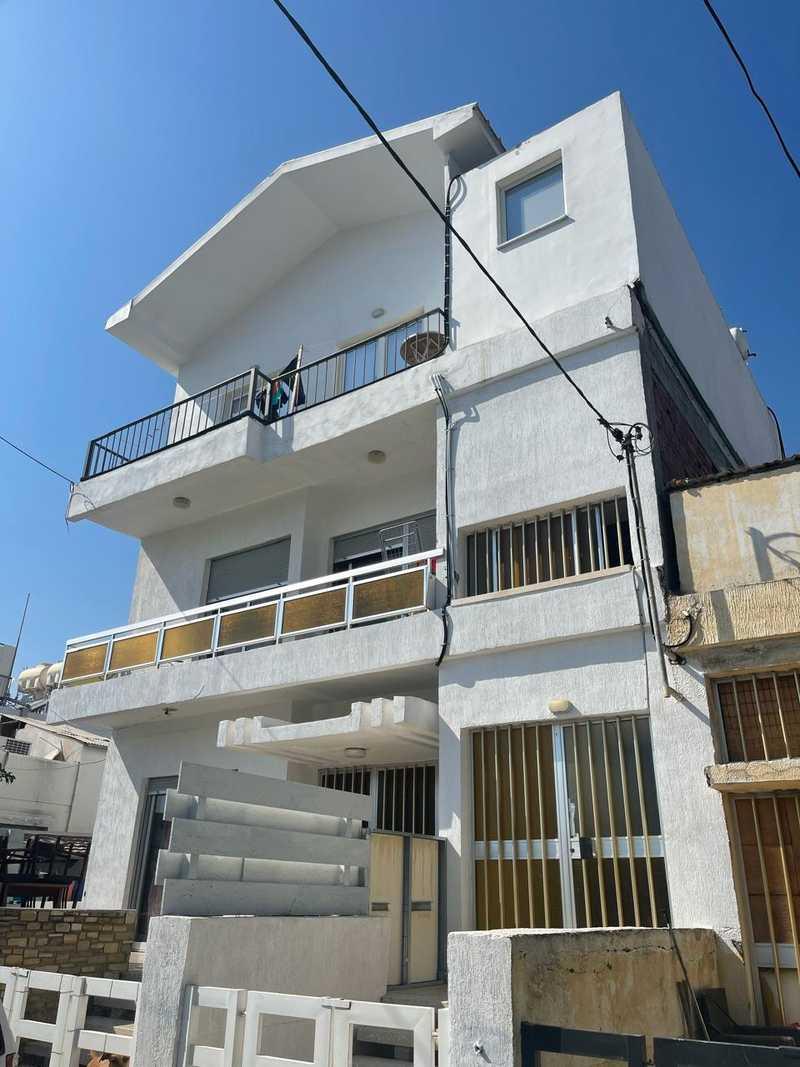 1-bedroom apartment to rent: https://www.bazaraki.com/adv/5797439_1-bedroom-apartment-to-rent (www.bazaraki.com)