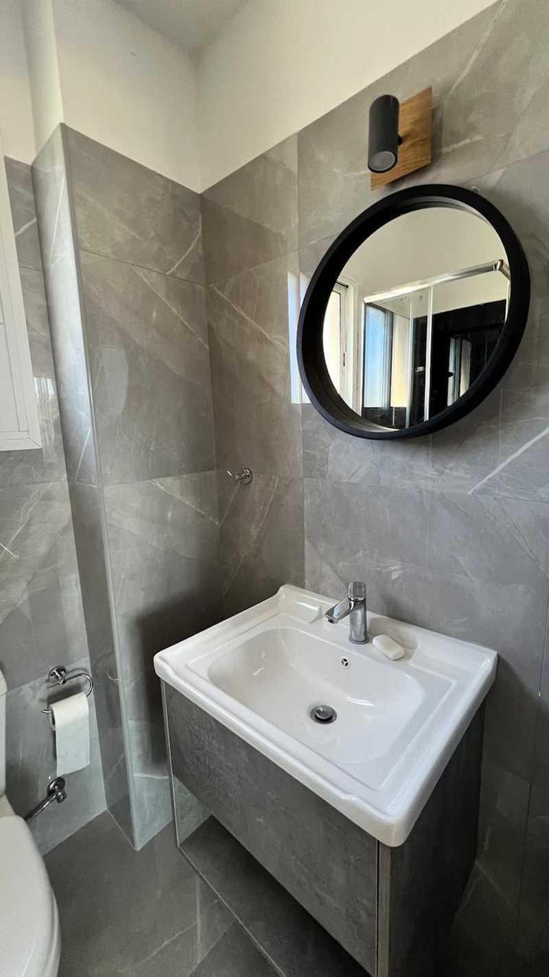 1-bedroom apartment to rent: https://www.bazaraki.com/adv/5799600_1-bedroom-apartment-to-rent (www.bazaraki.com)