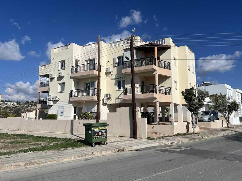 1-bedroom apartment for sale: https://www.bazaraki.com/adv/5792770_1-bedroom-apartment-for-sale (www.bazaraki.com)