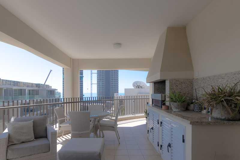 3-bedroom apartment for sale: https://www.bazaraki.com/adv/5790396_3-bedroom-apartment-for-sale (www.bazaraki.com)