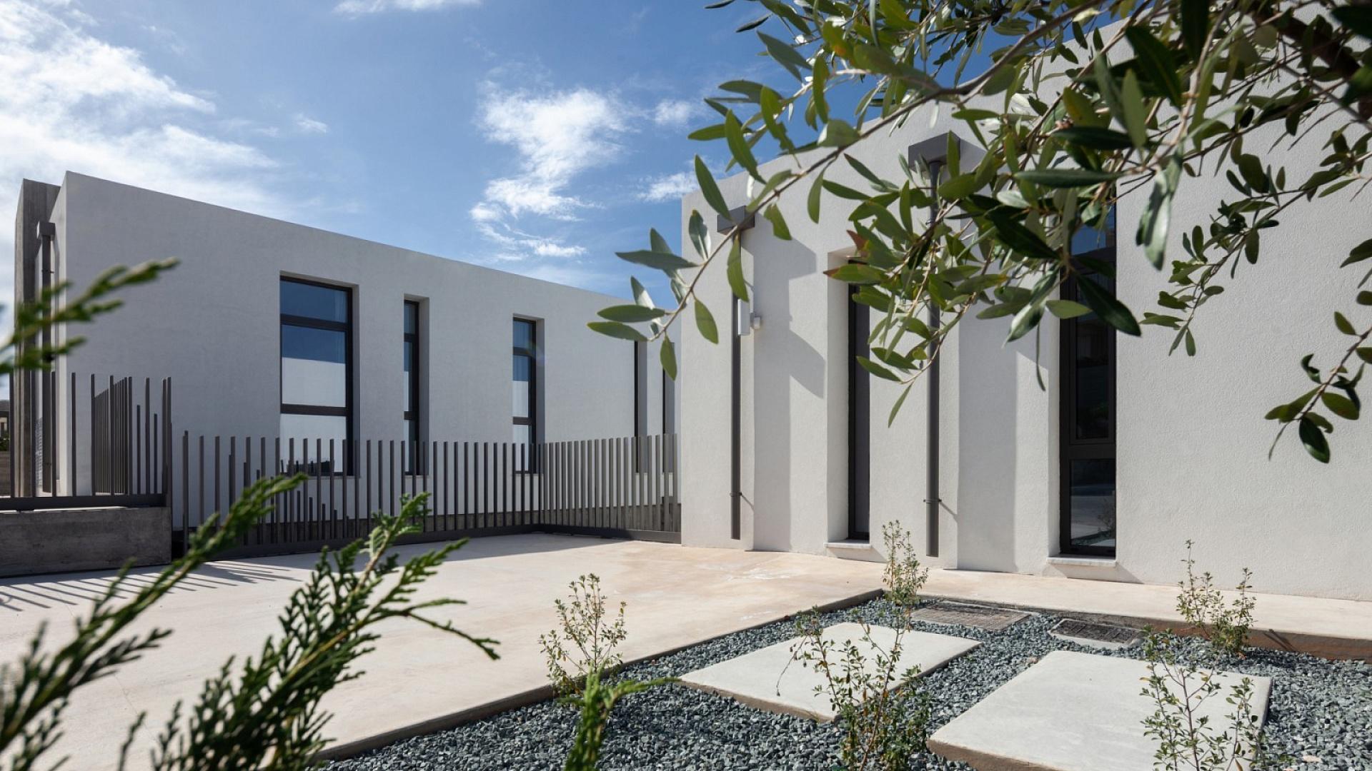 New 4-bedroom villa in Paphos №153735: https://dom.com.cy/en/catalog/rent/153735/ (dom.com.cy)
