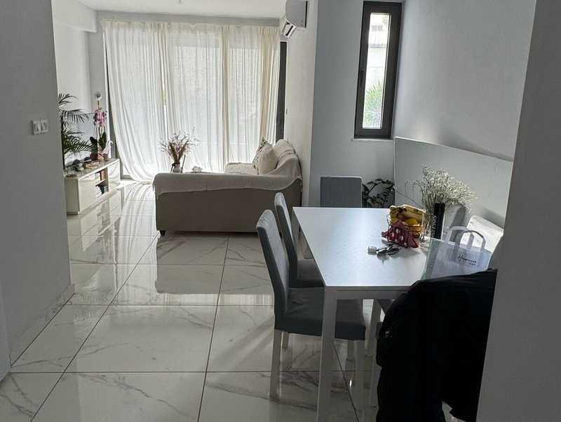 2-bedroom apartment to rent: https://www.bazaraki.com/adv/5795790_2-bedroom-apartment-to-rent (www.bazaraki.com)