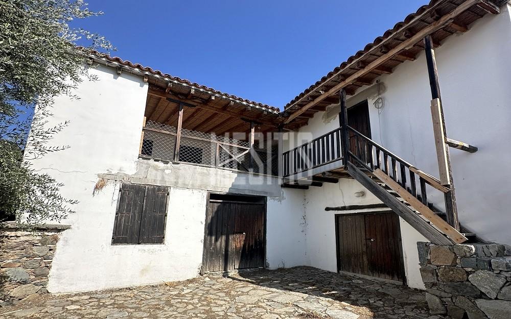 Listed and Traditional Houses For Sale, Larnaka, Ora: https://incyprusproperty.com/property/mesitis/listed-and-traditional-houses-for-sale-larnaka-ora/ (incyprusproperty.com)