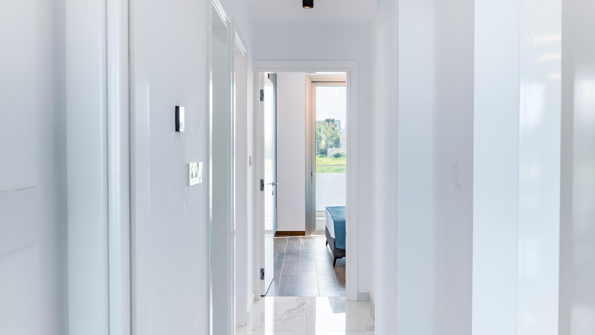 New 3-bedroom flat in Paphos № 153686: https://dom.com.cy/en/catalog/sale/153686/ (dom.com.cy)