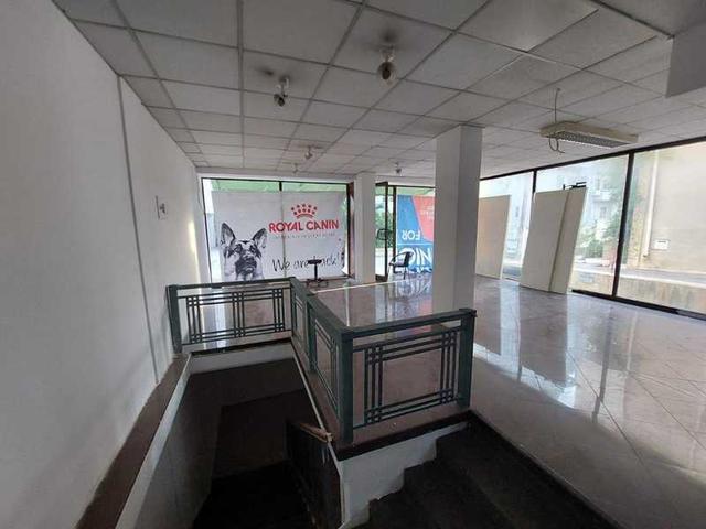 Shop in agia zoni, limassol: https://www.bazaraki.com/adv/5794033_shop-in-agia-zoni-limassol (www.bazaraki.com)