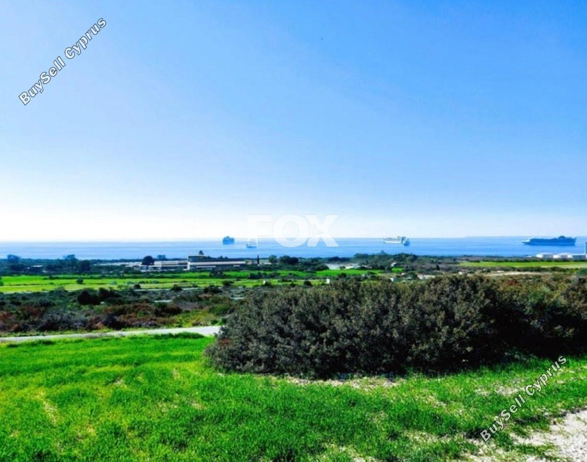 12,710 SQM Agricultural Land for sale in Pyrgos Limassol, Limassol: https://www.buysellcyprus.com/property-for-sale/limassol/pyrgos-limassol/land-for-sale-pyrgos-limassol-limassol-1796559.html (www.buysellcyprus.com)