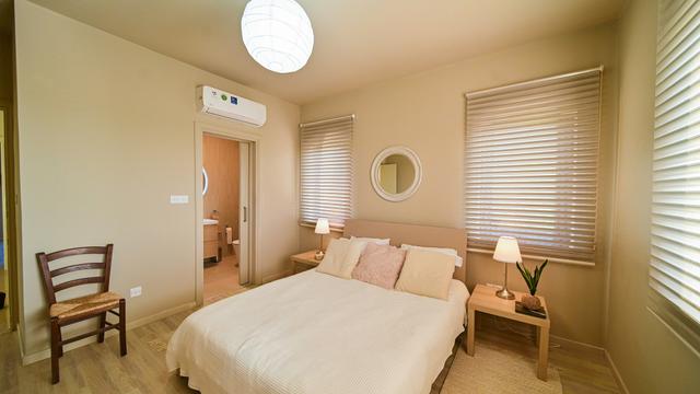 6-bedroom villa in Larnaca № 153177: https://dom.com.cy/en/catalog/sale/153177/ (dom.com.cy)