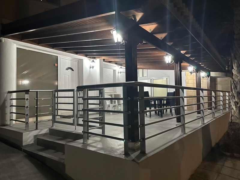 2-bedroom apartment to rent: https://www.bazaraki.com/adv/5794065_2-bedroom-apartment-to-rent (www.bazaraki.com)