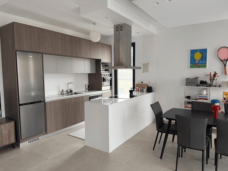 2-bedroom apartment to rent: https://www.bazaraki.com/adv/5793492_2-bedroom-apartment-to-rent (www.bazaraki.com)