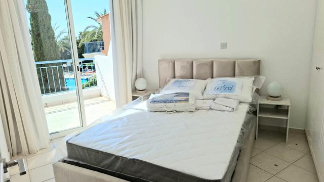 2-bedroom house in Paphos № 152117: https://dom.com.cy/en/catalog/sale/152117/ (dom.com.cy)