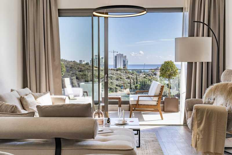 3-bedroom apartment for sale: https://www.bazaraki.com/adv/5787571_3-bedroom-apartment-for-sale (www.bazaraki.com)
