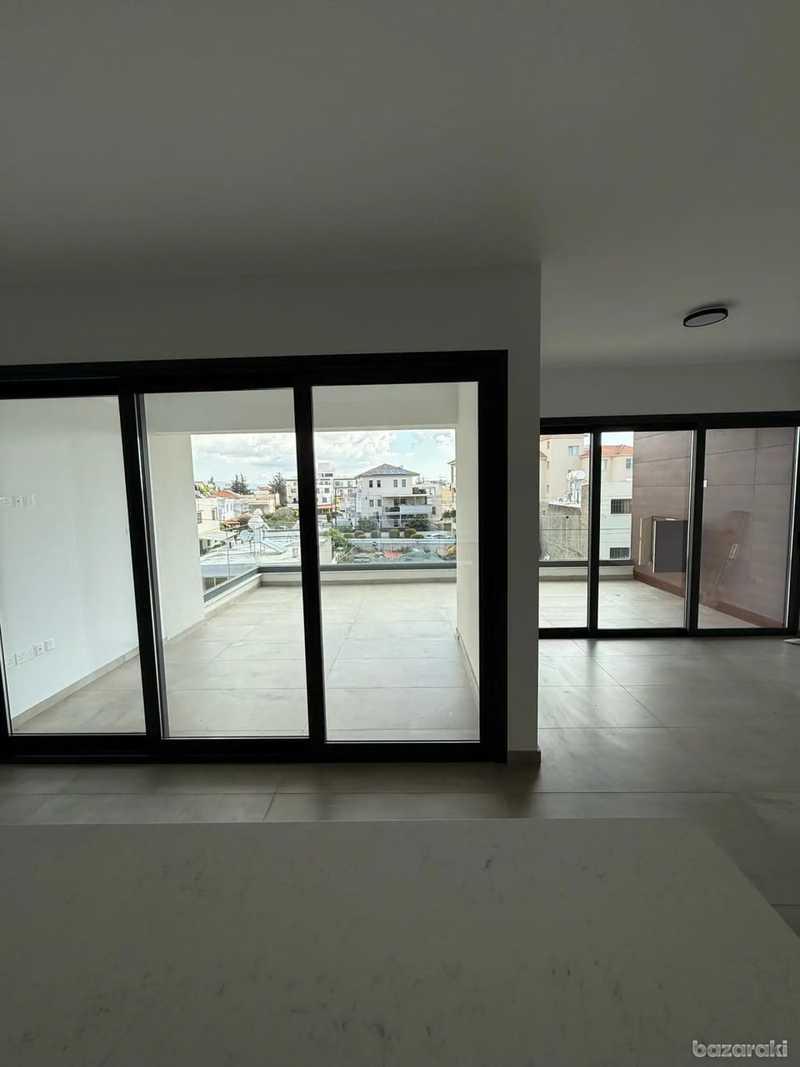 2-bedroom apartment to rent: https://www.bazaraki.com/adv/5795105_2-bedroom-apartment-to-rent (www.bazaraki.com)