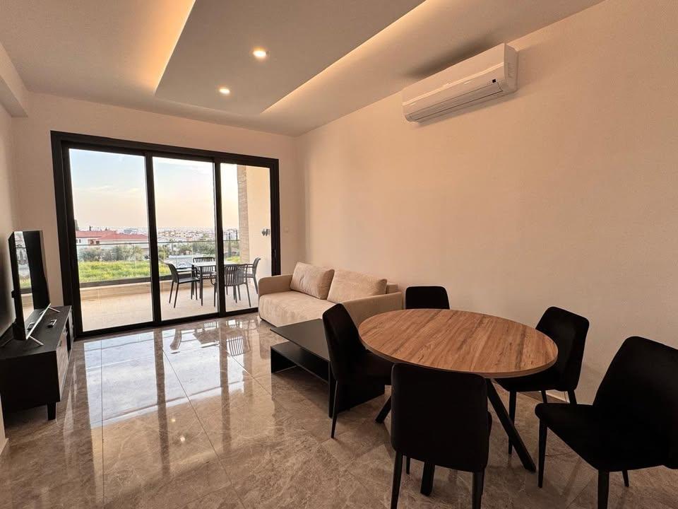 2 Beds 2 Baths Apartment/condo: https://www.facebook.com/marketplace/item/1020666716917661 (www.facebook.com)
