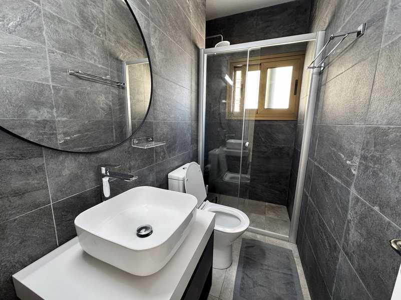 2-bedroom apartment to rent: https://www.bazaraki.com/adv/5797077_2-bedroom-apartment-to-rent (www.bazaraki.com)