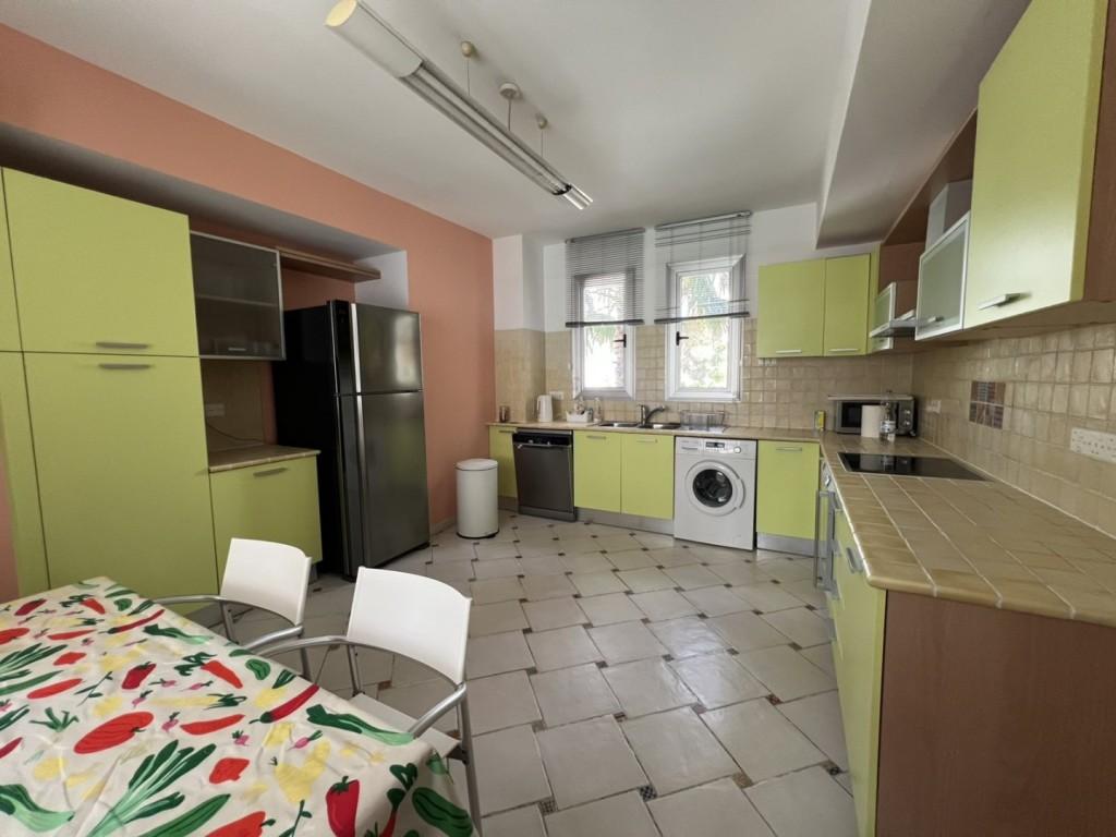 3 Bedroom Flat For Rent: https://www.zyprus.com/property/39350/3-bedrooms-apartment-flat-in-lykavitos-nicosia (www.zyprus.com)