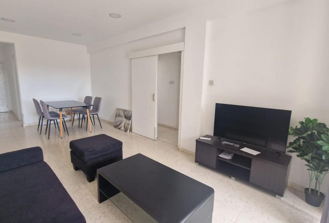 2-bedroom flat in Larnaca №152944: https://dom.com.cy/en/catalog/rent/152944/ (dom.com.cy)