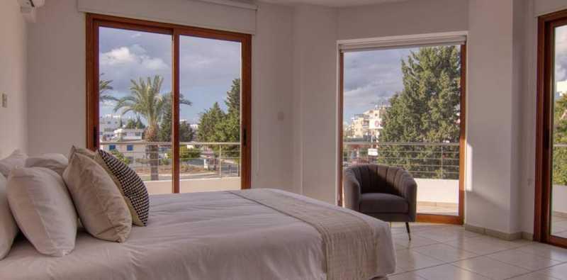 1-bedroom apartment to rent: https://www.bazaraki.com/adv/5786666_1-bedroom-apartment-to-rent (www.bazaraki.com)