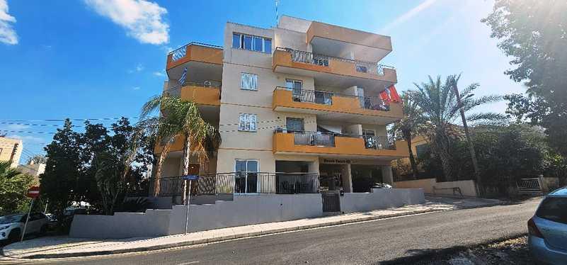 2-bedroom apartment to rent: https://www.bazaraki.com/adv/5786921_2-bedroom-apartment-to-rent (www.bazaraki.com)