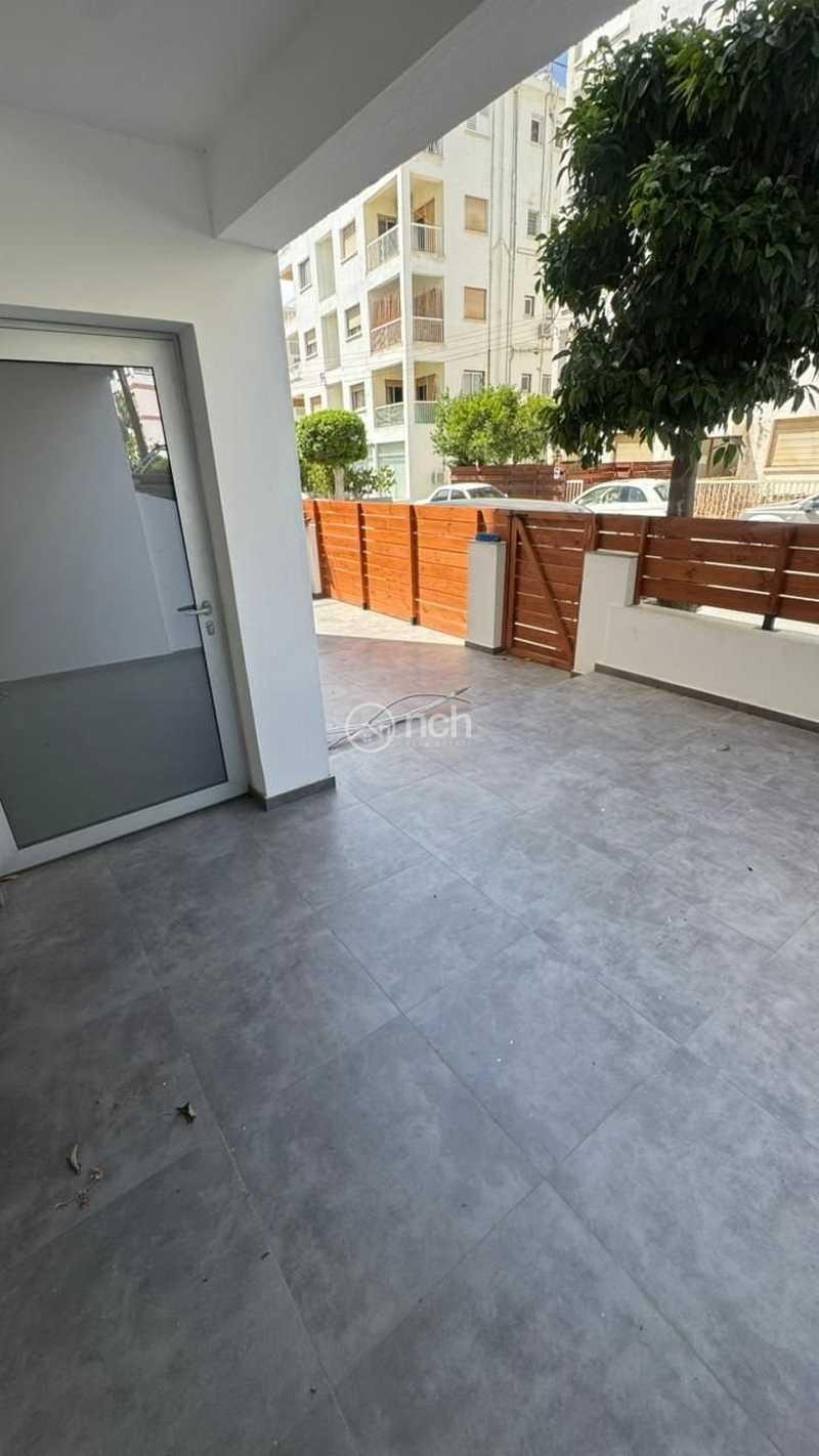 2-bedroom apartment to rent: https://www.bazaraki.com/adv/5791391_2-bedroom-apartment-to-rent (www.bazaraki.com)