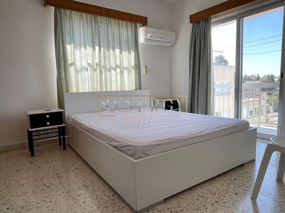 3 beds 1 bath Flat/apartment: https://www.facebook.com/marketplace/item/1659376661364362 (www.facebook.com)