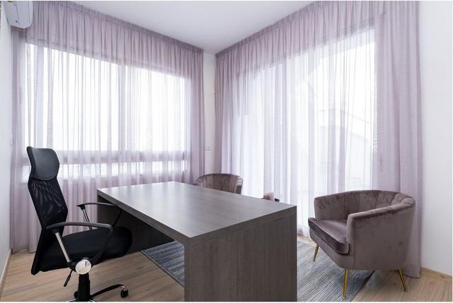 New 6-bedroom penthouse for rent in Town Center Larnaca, Cyprus. - Object № 150079: https://dom.com.cy/en/catalog/rent/150079/ (dom.com.cy)